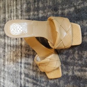 Vince Camuto Brelanie mules/slide sandals